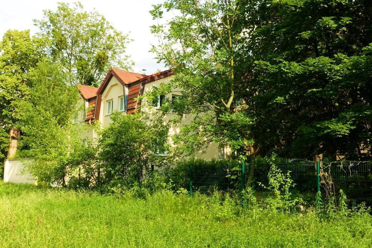 Campus Apartment Ernst Dresden Eksteriør bilde